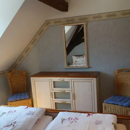 Apartamento Ferienhaus Zur Alten Burg Loesenich