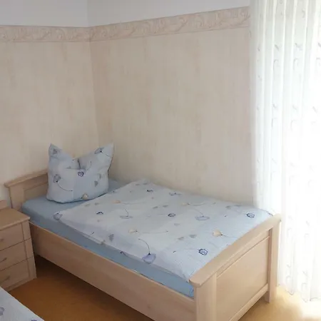 Apartamento Ferienhaus Zur Alten Burg Loesenich *