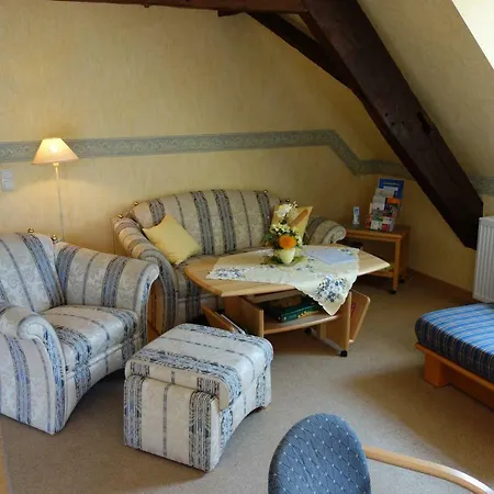 Ferienhaus Zur Alten Burg Loesenich *