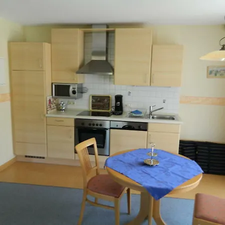 Ferienhaus Zur Alten Burg Loesenich * Lösnich